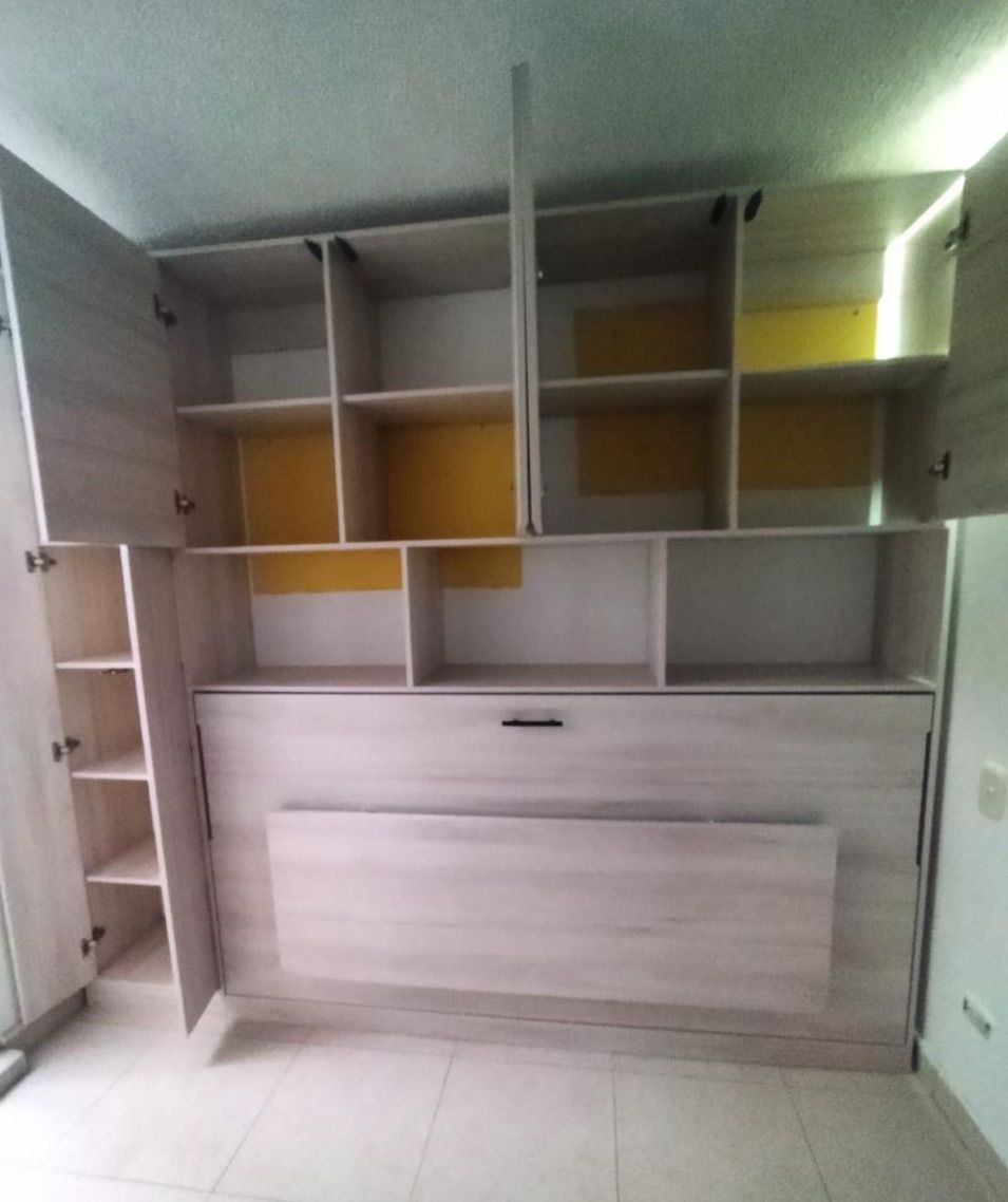 Cama Abatible Gabinetes y Escritorio C